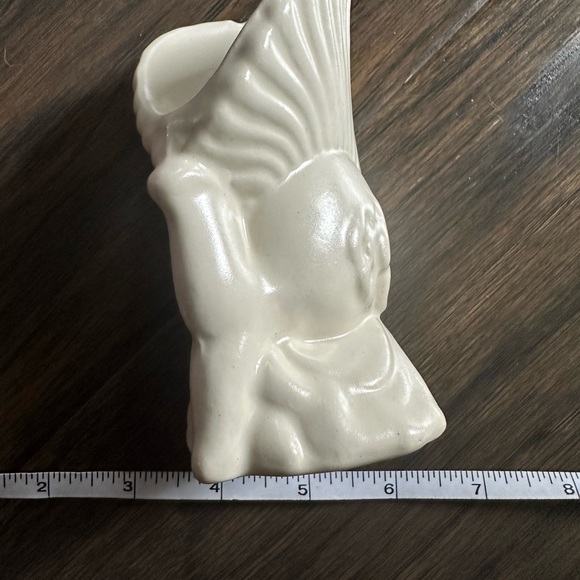 Vintage Haeger Creamware Pottery Fish Planter - Picture 3 of 7